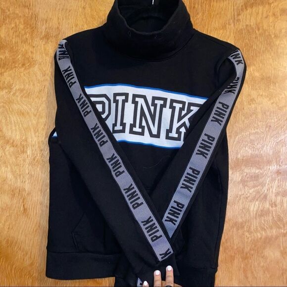 🍄 PINK Victoria’s Secret Turtleneck Sweatshirt - Picture 3 of 4